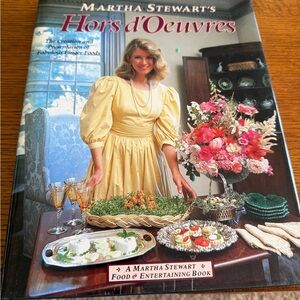 Martha Stewart's Hors d' Oeuvres vintage 1984 food and entertaining book